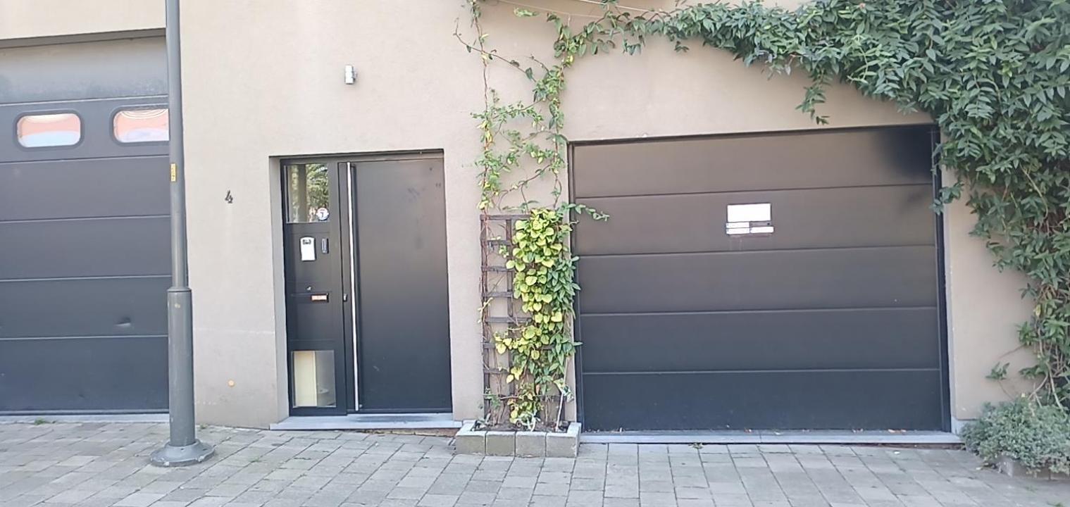 Lodgerivierenhof Antuérpia Exterior foto